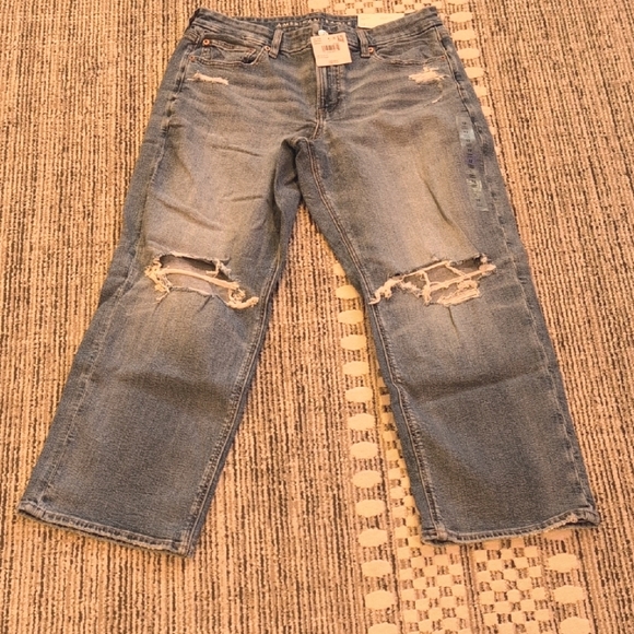 American Eagle Outfitters Denim - Women's American Eagle Distressed High Rise Curvy Straight Blue Jeans